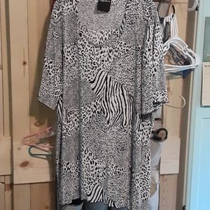 ⭐ Bundle & Save 15%⭐ Animal print top